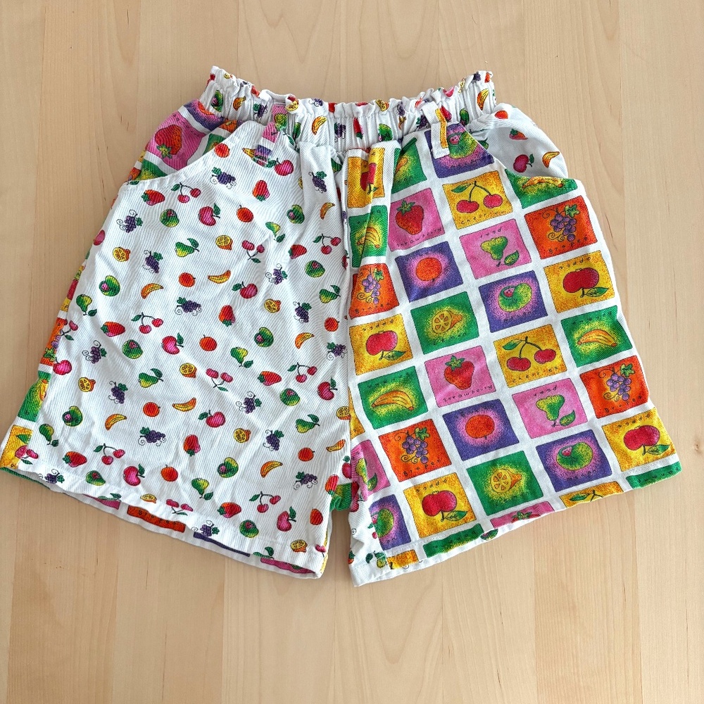 Vintage fruits shorts 100% cotton 12T
